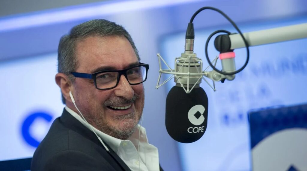 carlos-herrera-cope-kZhG-1248×698@abc