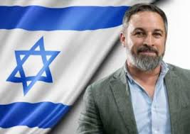 Santiago-Abascal-con-la-bandera-genocida-