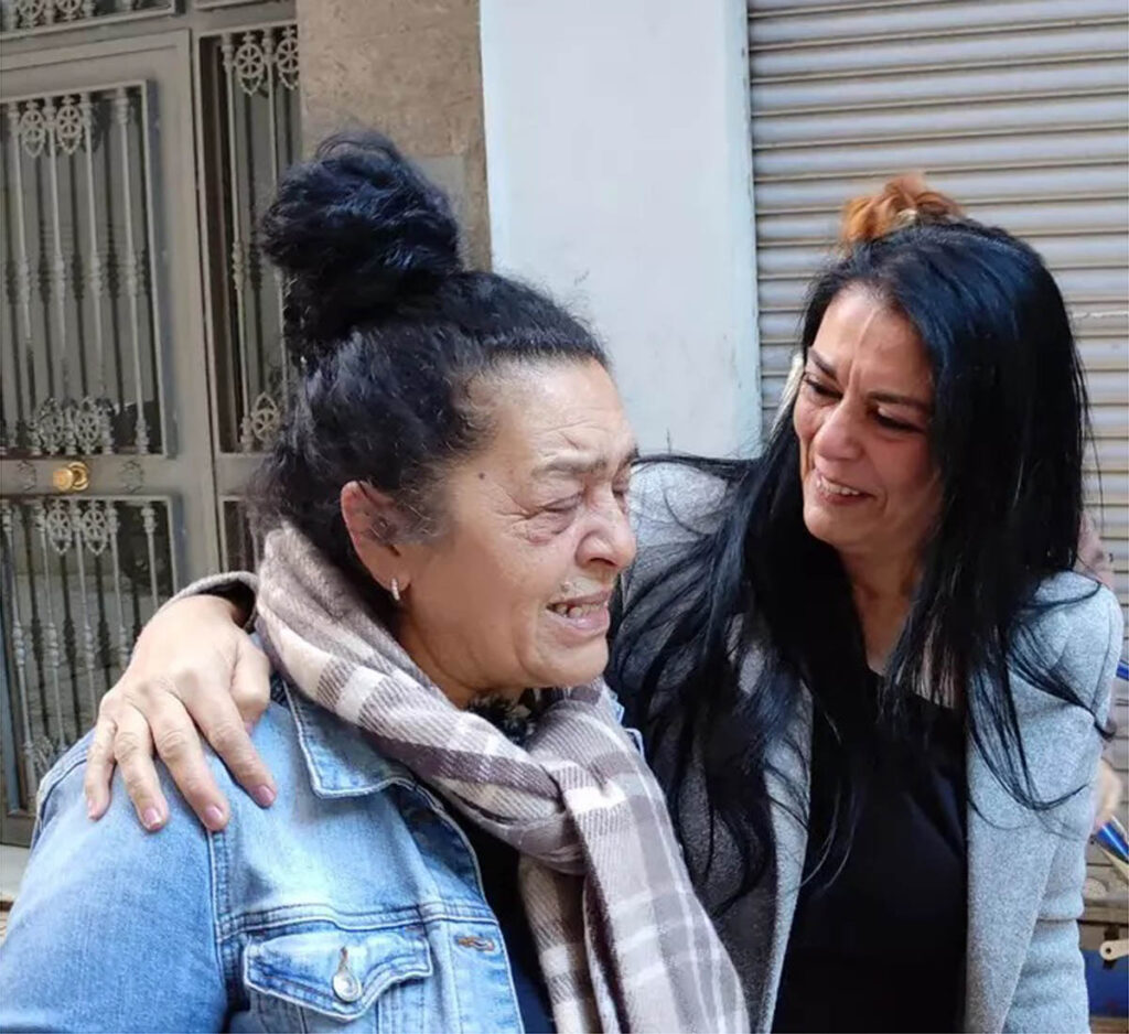 Inversiones-Estrategicas-Real-Estate-desahucia a-Tita-Mari-en-Malaga copia