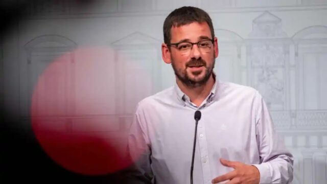 Lluc-Salellas-alcalde-desahuciador-del-ayuntamiento-de-girona-1