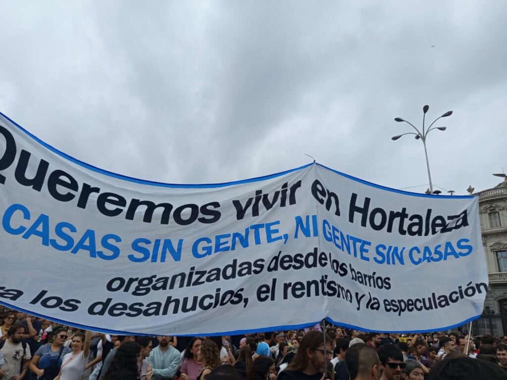 Ni-casas-sin-gente-ni-gente-sin-casa